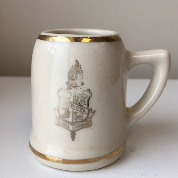 W.C. Bunting Thomas Jefferson Patriots Mini Mug - Picture 1 of 11